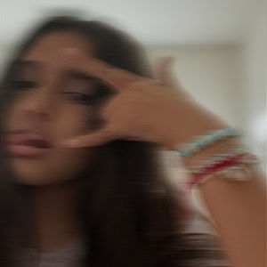 Meet your Posher, Eva